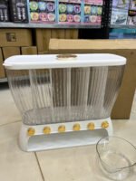 10kg 6 Portion Cereal Dispenser - Image 2